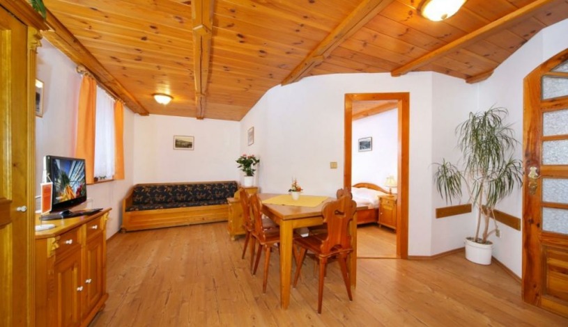 Pension Happy Superior Špindlerův Mlýn - Terasový apartmán (2 dospělí + 2 děti do 18 let)